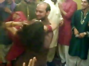 सेक्सी bf हिंदी में शरारती जीभ