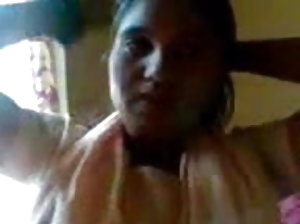 हिंदी सेक्सी हिंदी सेक्स मुह में और योनि पर के शो