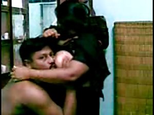 सक्से ब्लू फोटो जापानी के साथ एक छोटे से सदस्य के के साथ काले बाल वाली