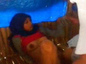 sex डाउनलोड दो माँ लिया हिस्सा में एक लेस्बियन दृश्य
