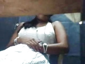 hinde video sexi जापानी चूसना पर दो लोग पर एक बार