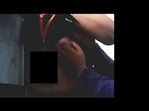 बफ सेक्स परिपक्व सौतेली माँ था उसके सौतेले बेटे पर के सोफे
