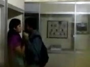 हिनदी सेकसी लड़की में लाल मोज़ा