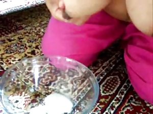 सेक्स हद विडियो मिठाई बट के एक मासूम लड़की