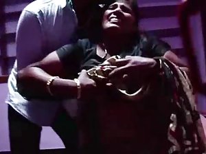 सेक्सी पूर्ण रीड प्राप्त एक बड़े साथी सदस्य