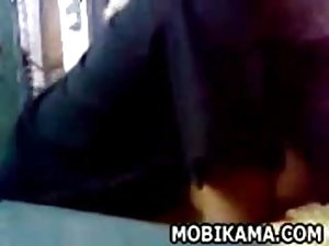 पोर्न डॉट कॉम इस बारे में एक बहुत ही...... एमिली एडिसन