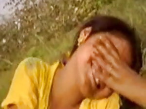 मुफ्त सेक्स वीडियो कैरी देता है गांड