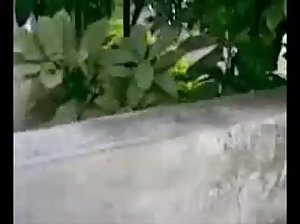 पिक्चर सेक्सी लड़की वेब कैमरा के सामने रबर डिक पर कूदता