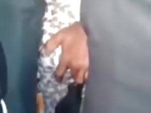 cg सेक्स वीडियो एक-एक घोड़ी को दो सुंदरियां दी गईं