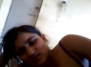 देसी गर्ल सेक्स शुक्राणु युवती के चेहरे की शूटिंग